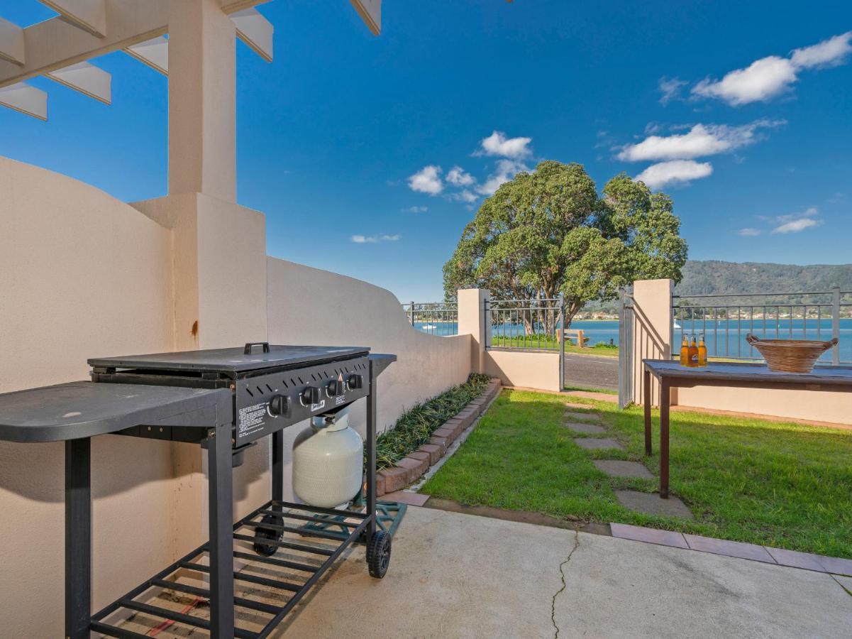 Tairua Waterfront Retreat - Tairua Apartment Extérieur photo