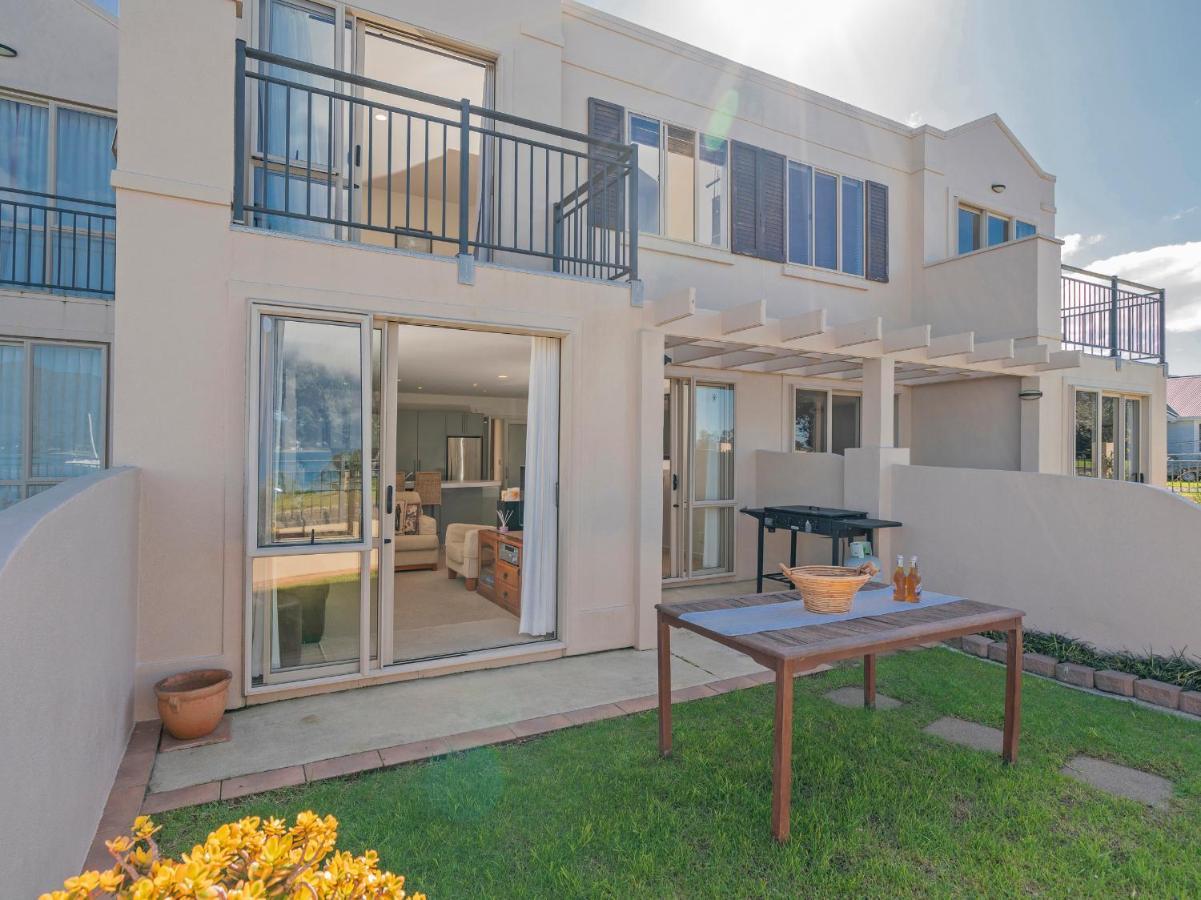 Tairua Waterfront Retreat - Tairua Apartment Extérieur photo