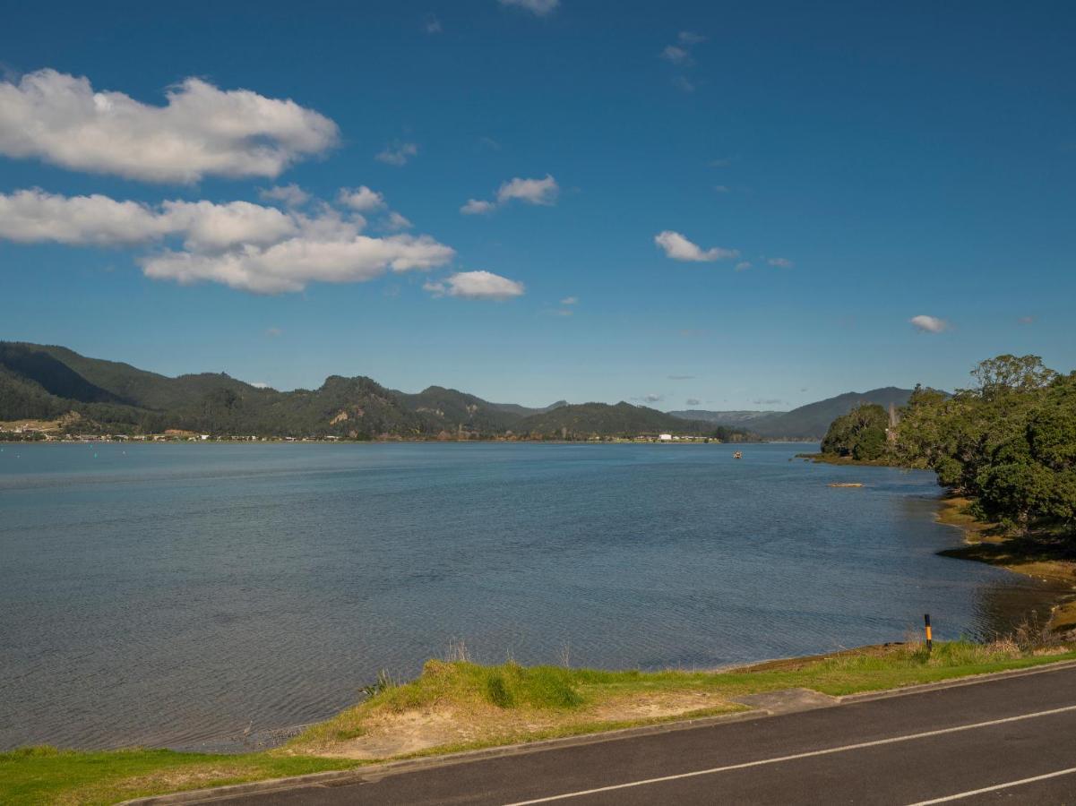 Tairua Waterfront Retreat - Tairua Apartment Extérieur photo